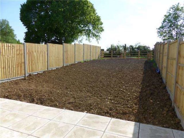  Image of 4 bedroom Semi-Detached house to rent in Knotting Knotting Bedford MK44 at Knotting Bedford Knotting, MK44 1AE